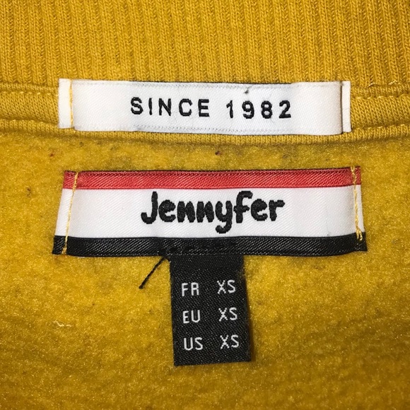 warm yellow long-sleeved t-shirt with white stripe - Picture 3 of 6